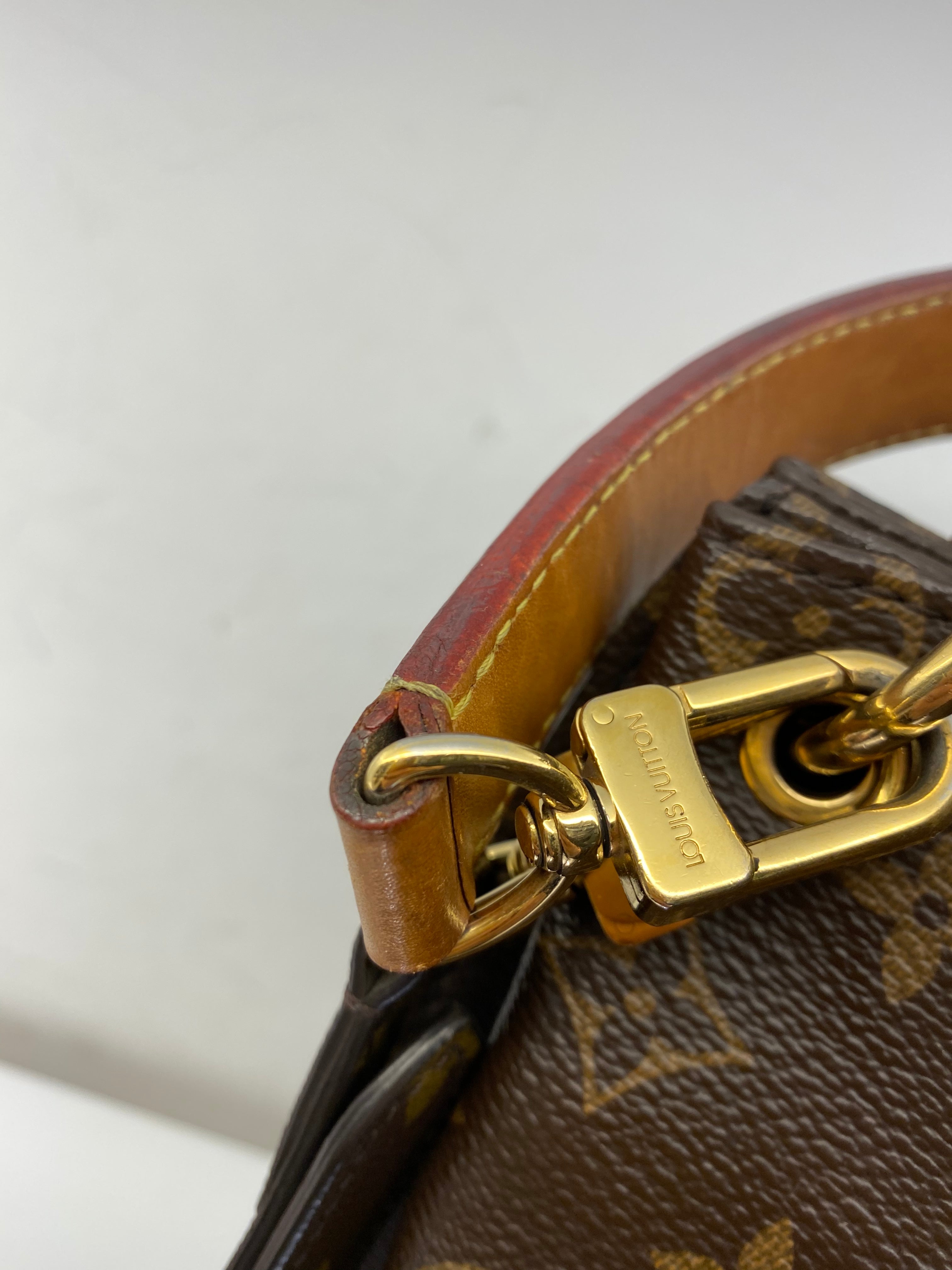 Louis Vuitton Monogram Metis Hobo Bag