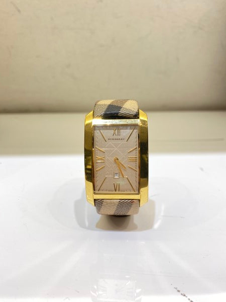 Burberry Champagne ST.ST Watch