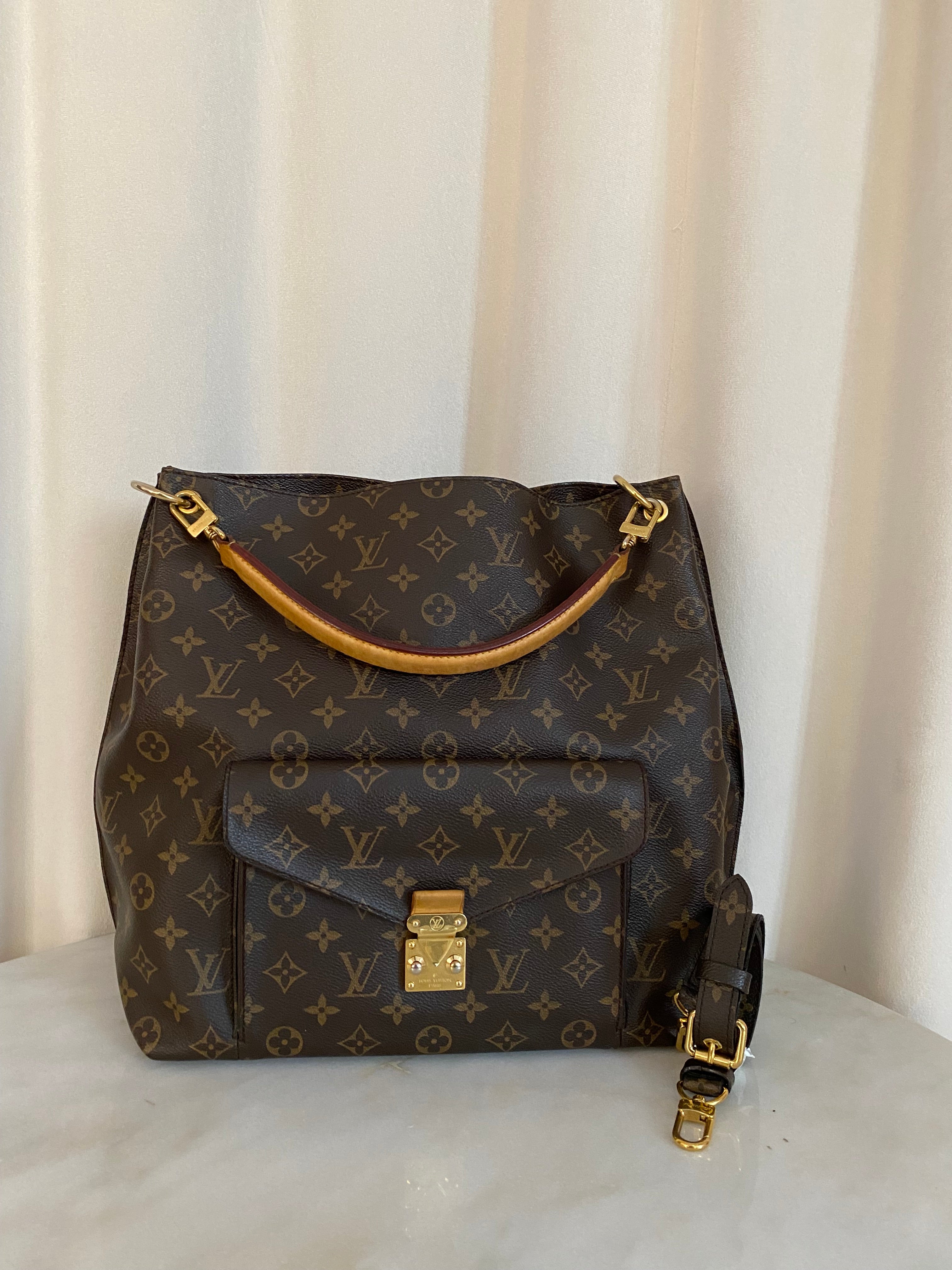 Louis Vuitton Monogram Metis Hobo Bag W/ Strap