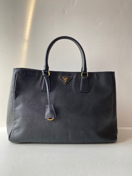 Prada Black Saffiano Galleria Large Tote Bag