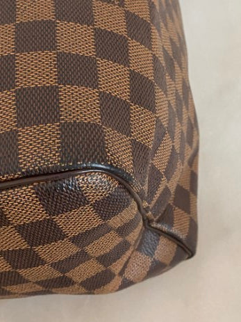 Louis Vuitton Damier Ebene Speedy 30 Bag