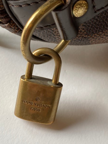 Louis Vuitton Ebene  Bandouliere 35 Bag