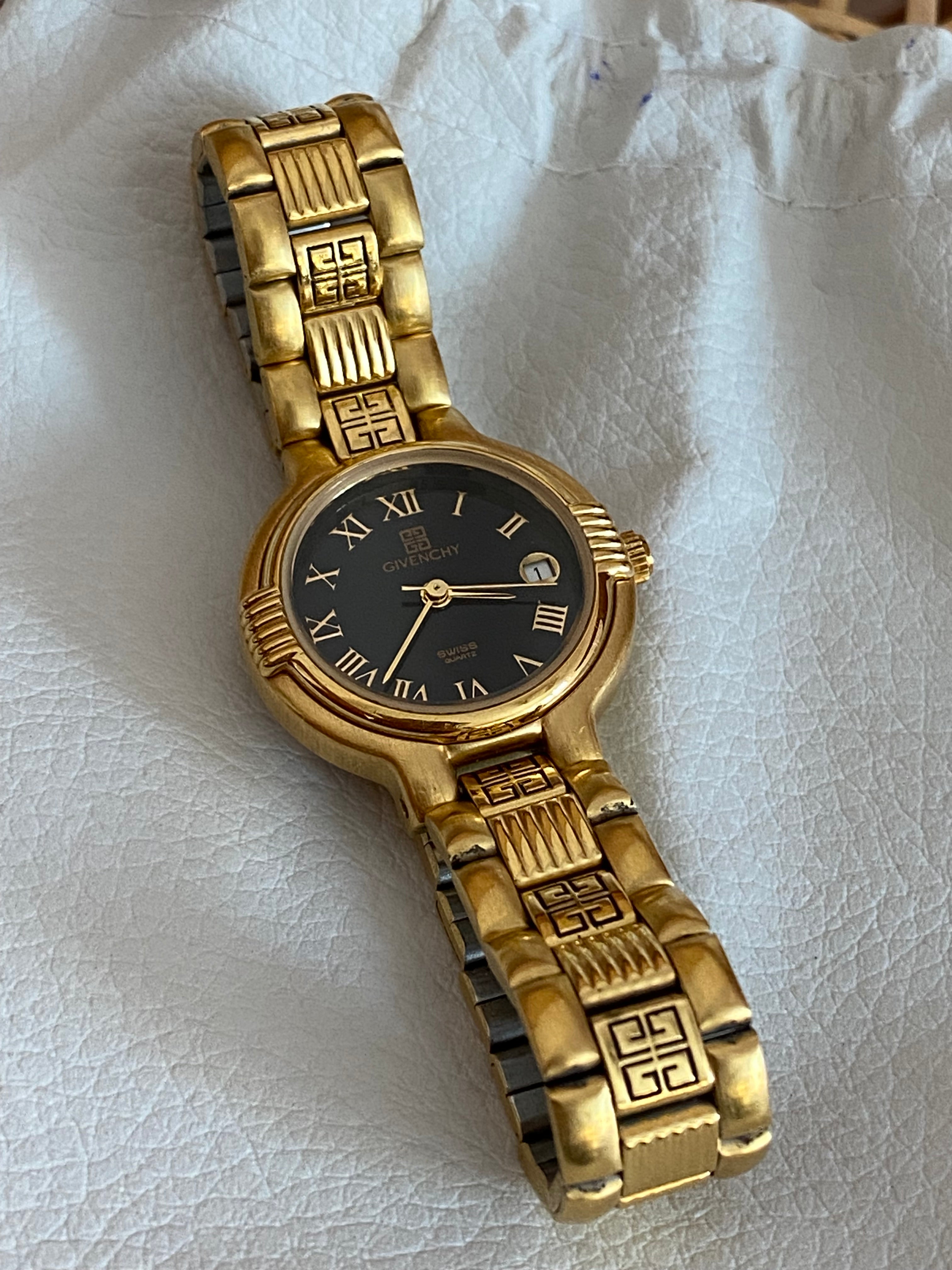 Givenchy Gold Round Face Logo Bezel Watch