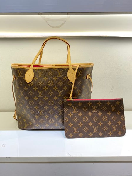 Louis Vuitton Monogram Neverfull MM Bag