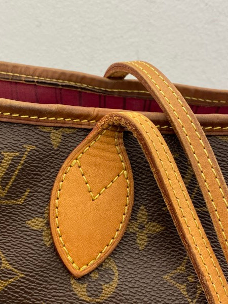 Louis Vuitton Monogram Neverfull MM Bag