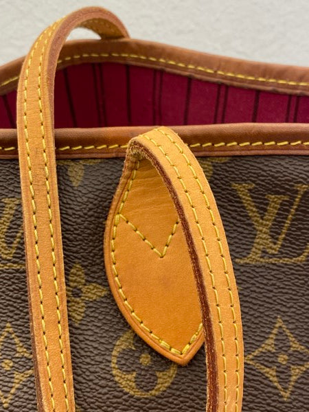 Louis Vuitton Monogram Neverfull MM Bag