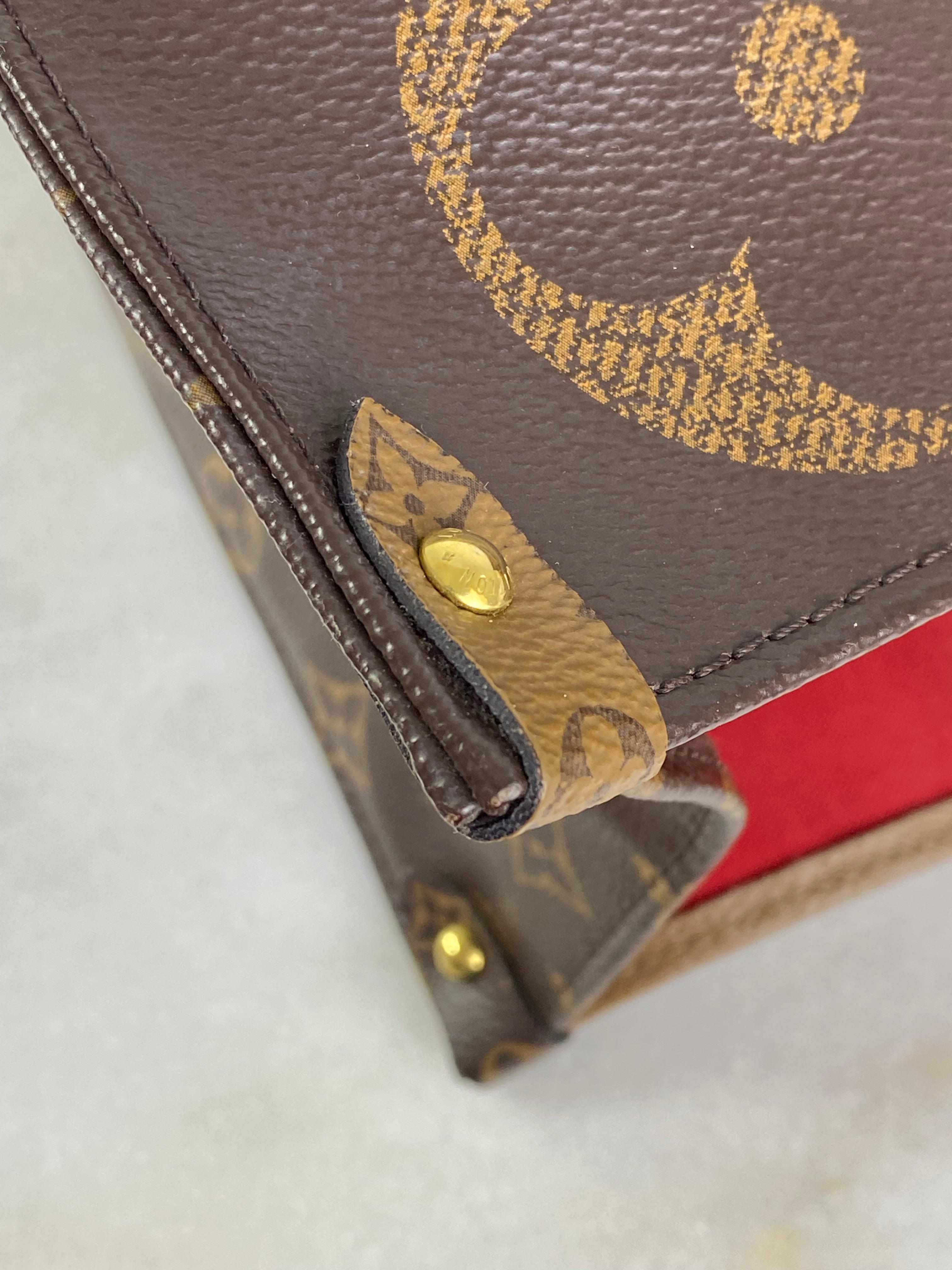 Louis Vuitton  Monogram On The Go GM Bag