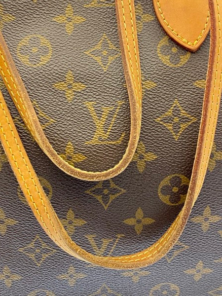 Louis Vuitton Monogram Neverfull MM Bag