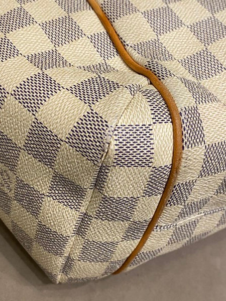 Louis Vuitton Damier Totally MM Bag