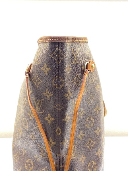 Louis Vuitton Monogram Neverfull MM Bag