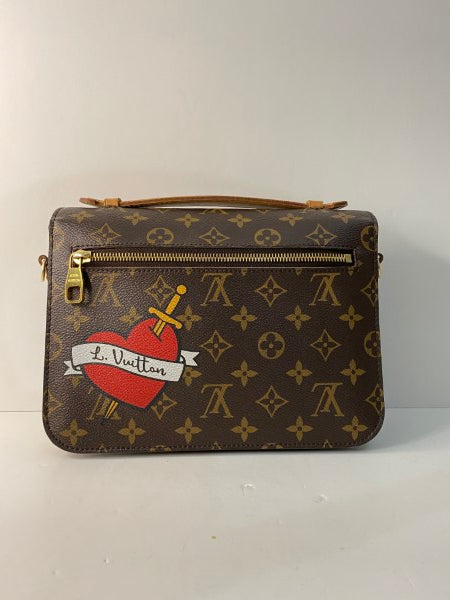 Louis Vuitton Monogram Ltd.Ed Patches Pochette Metis Crossbody Bag