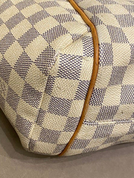 Louis Vuitton Damier Totally MM Bag