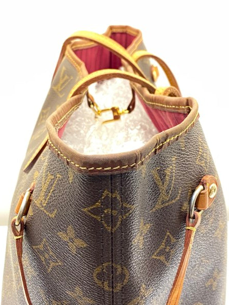 Louis Vuitton Monogram Neverfull MM Bag