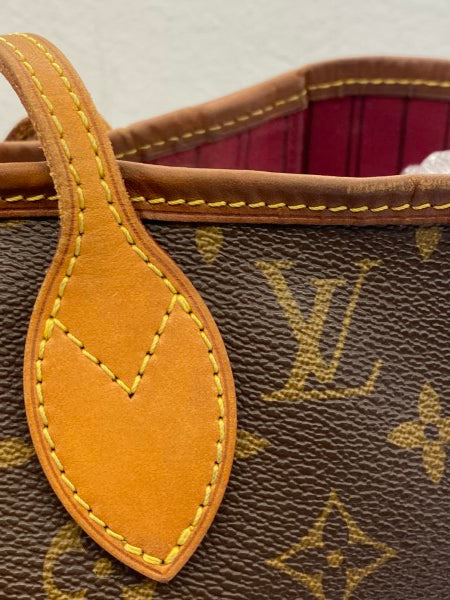 Louis Vuitton Monogram Neverfull MM Bag