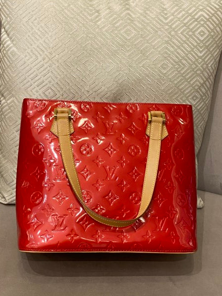 Louis Vuitton Red Houston Vernis Shoulder Bag