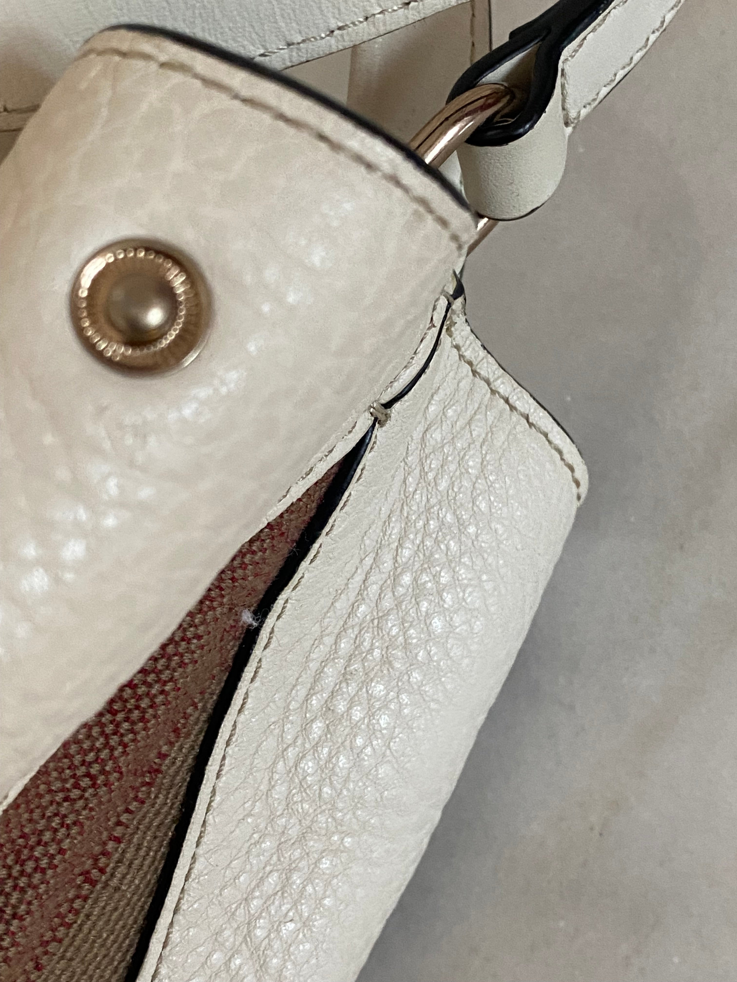 Burberry Off White House Check Brit Maidstone Shoulder Bag