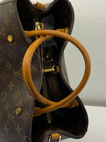 Louis Vuitton Monogram Montaigne MM Bag