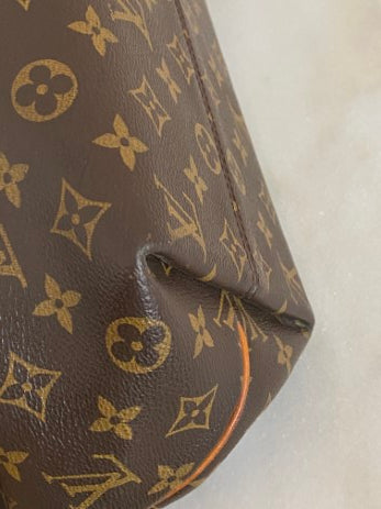 Louis Vuitton Monogram Turenne MM Tote Bag