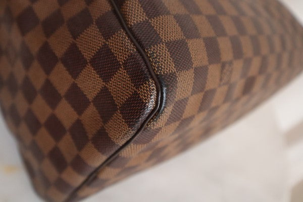 Louis Vuitton Damier Speedy 30 Bag