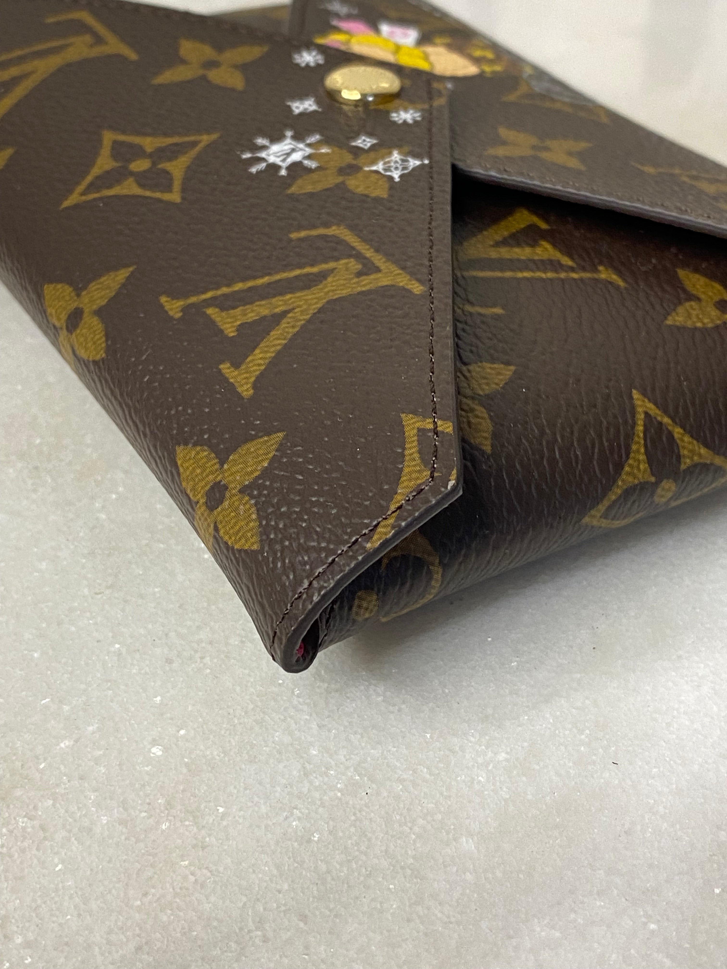 Louis Vuitton Monogram Medium Pouch