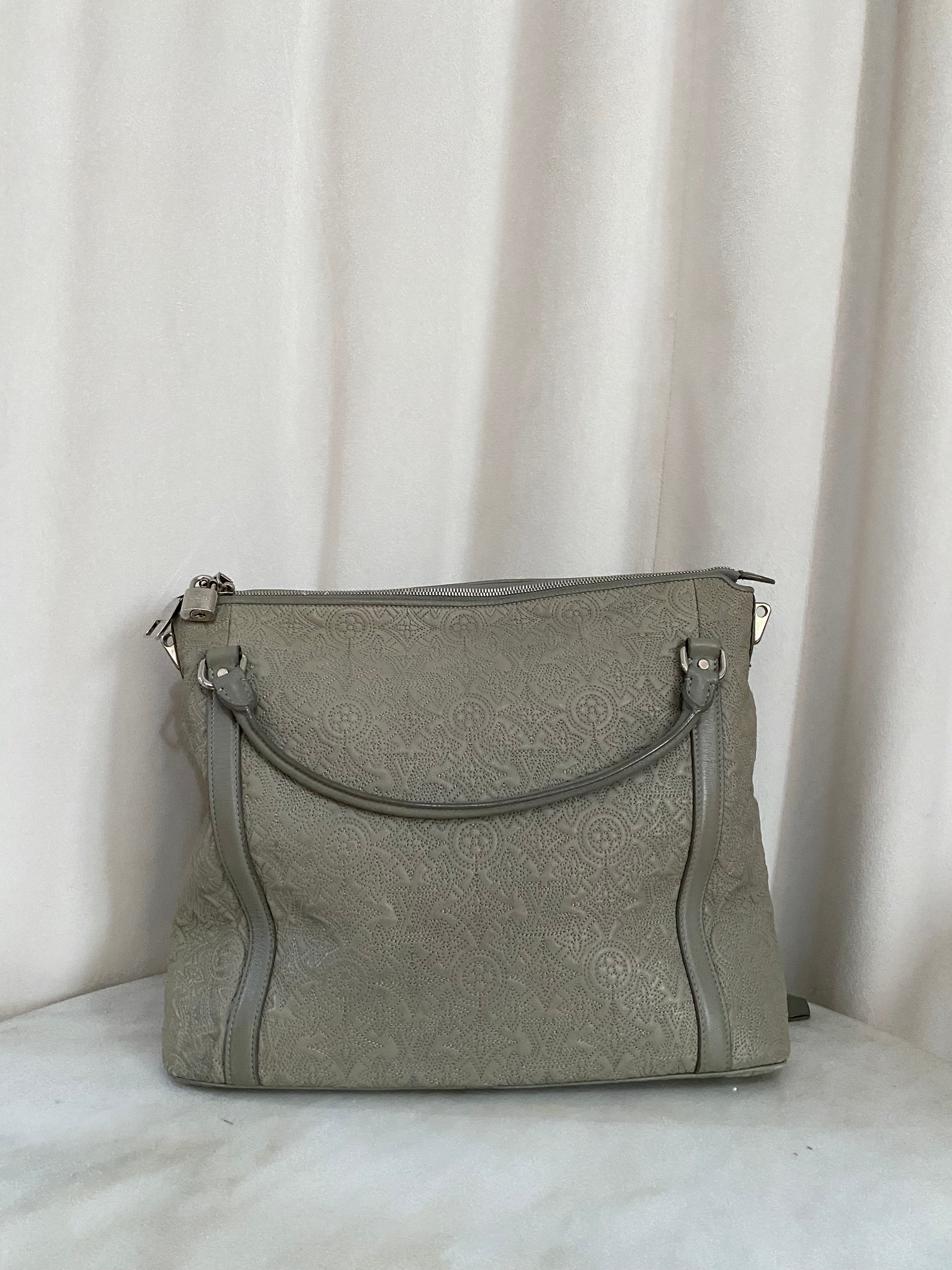 Louis Vuitton Grey Monogram Antheia lxia Bag