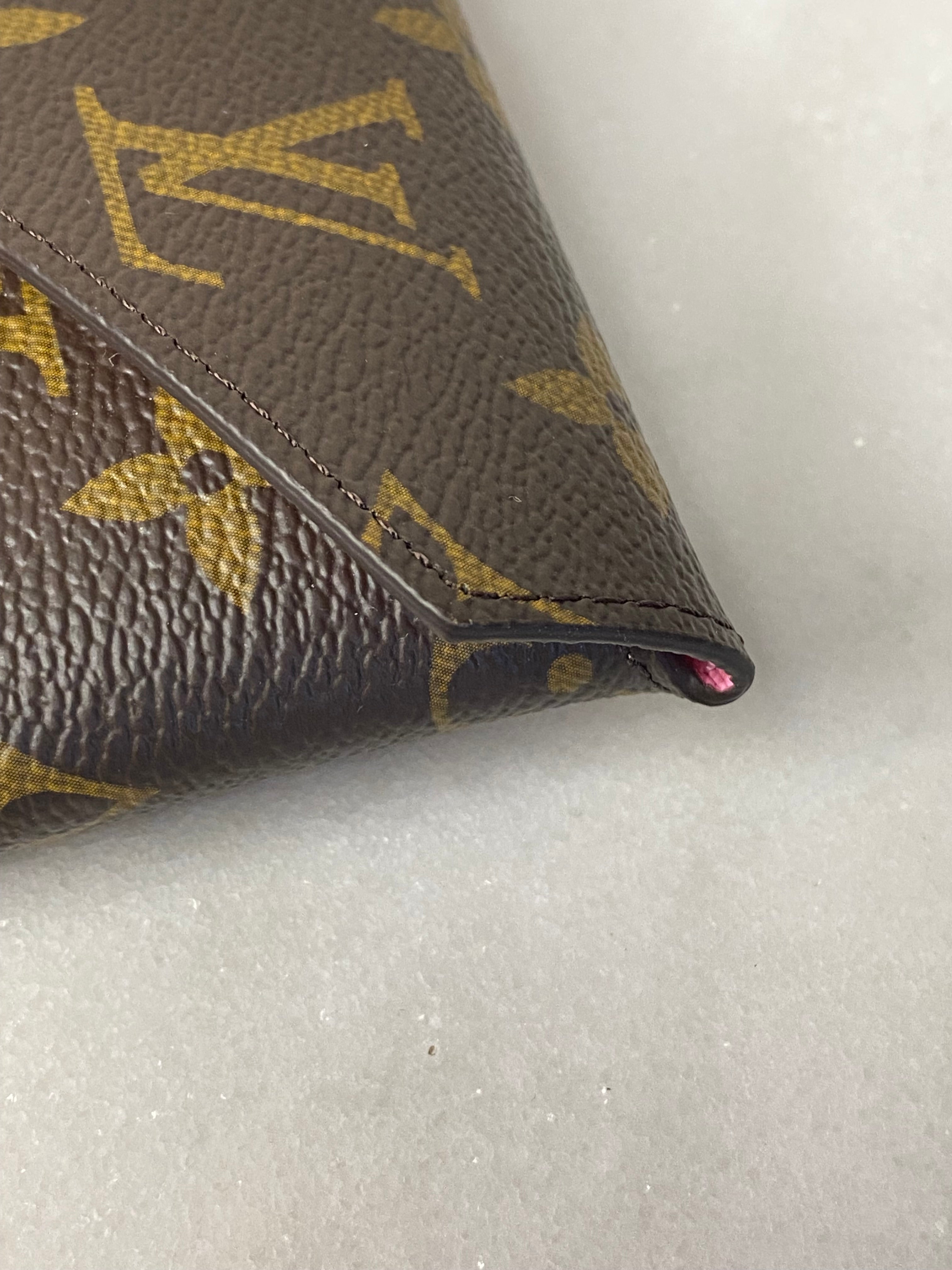 Louis Vuitton Monogram Medium Pouch