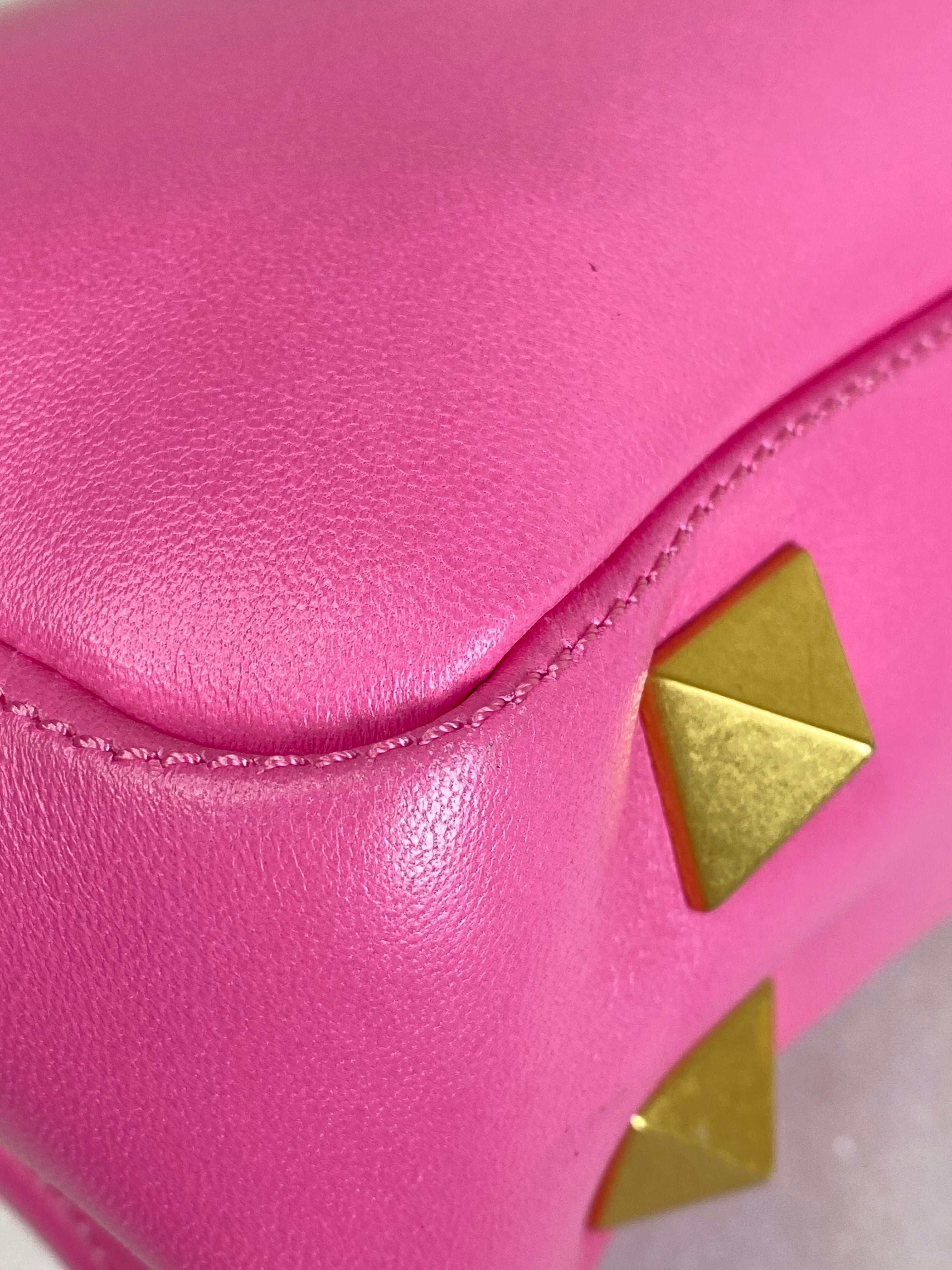 Valentino Fuchsia V Stud Bag