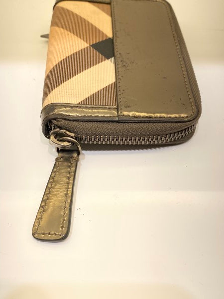 Burberry Oxide House Check Small Wallet