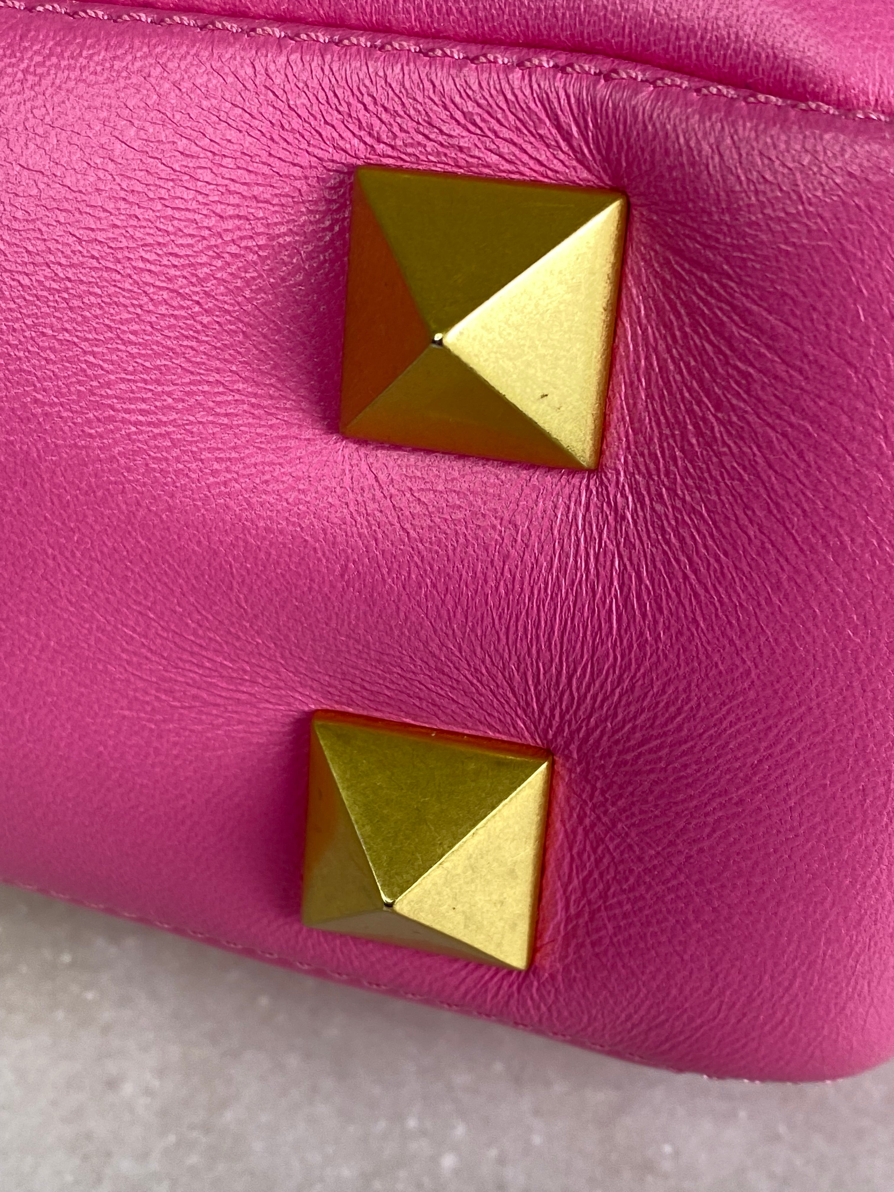 Valentino Fuchsia V Stud Bag