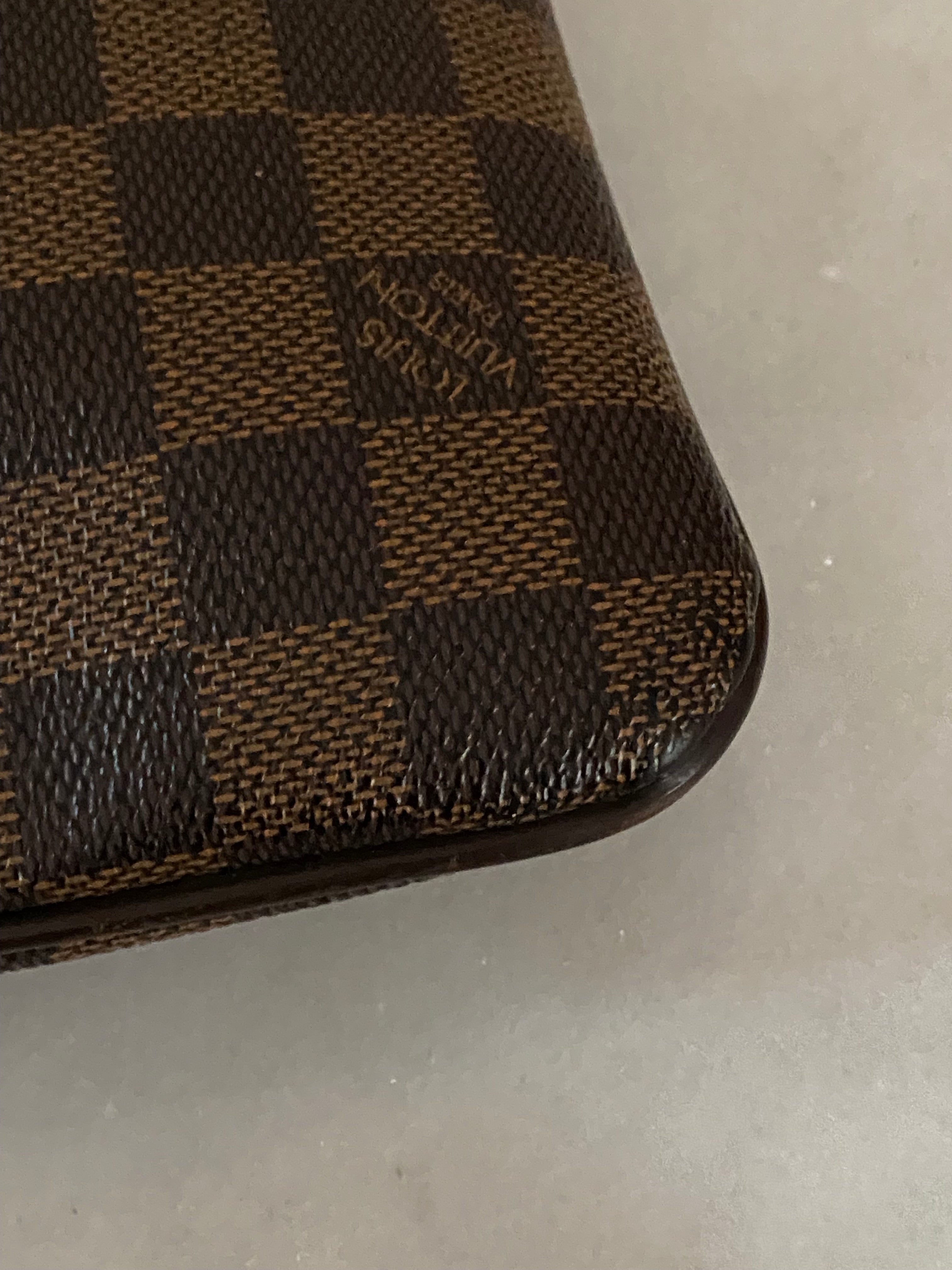 Louis Vuitton Damier Ebene Brooklyn Pochette Plate Messenger Crossbody Bag