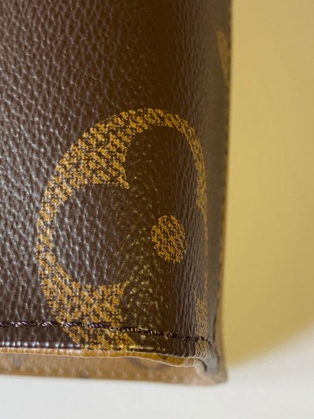 Louis Vuitton Monogram Reverse Onthego PM Bag