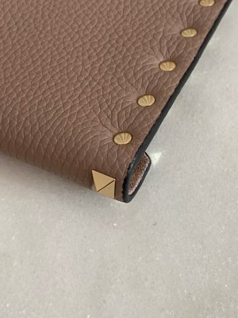 Valentino Nude Envelope Rockstud Pouch