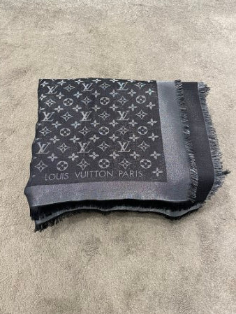 Louis Vuitton Bicolor Monogram Scarf