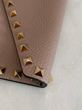 Valentino Nude Envelope Rockstud Pouch