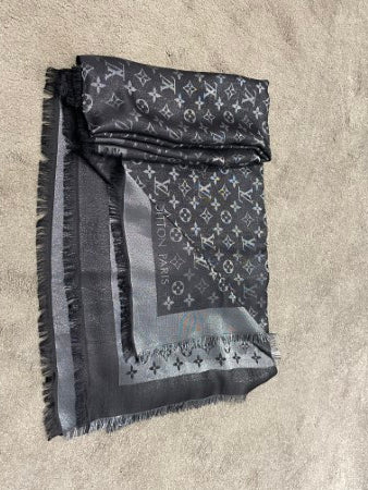 Louis Vuitton Bicolor Monogram Scarf