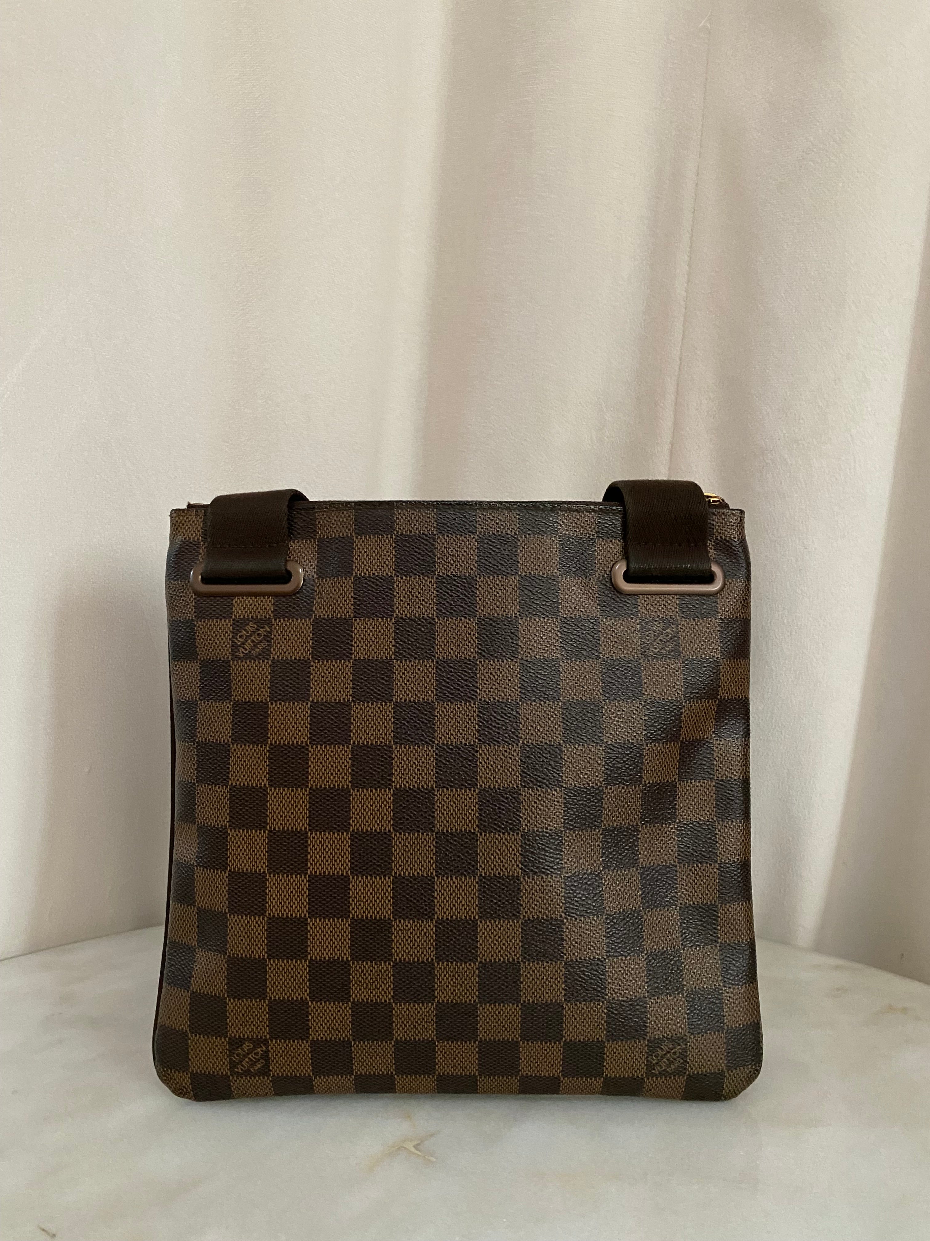 Louis Vuitton Damier Ebene Brooklyn Pochette Plate Messenger Crossbody Bag