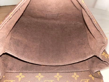 Louis Vuitton Monogram Pochette Metis