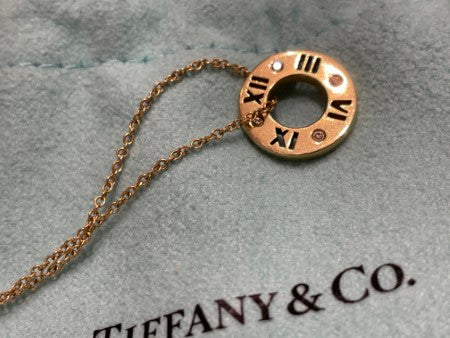 Tiffany & Co 18K Yellow Gold 4 Diamonds Atlas Pendant Necklace