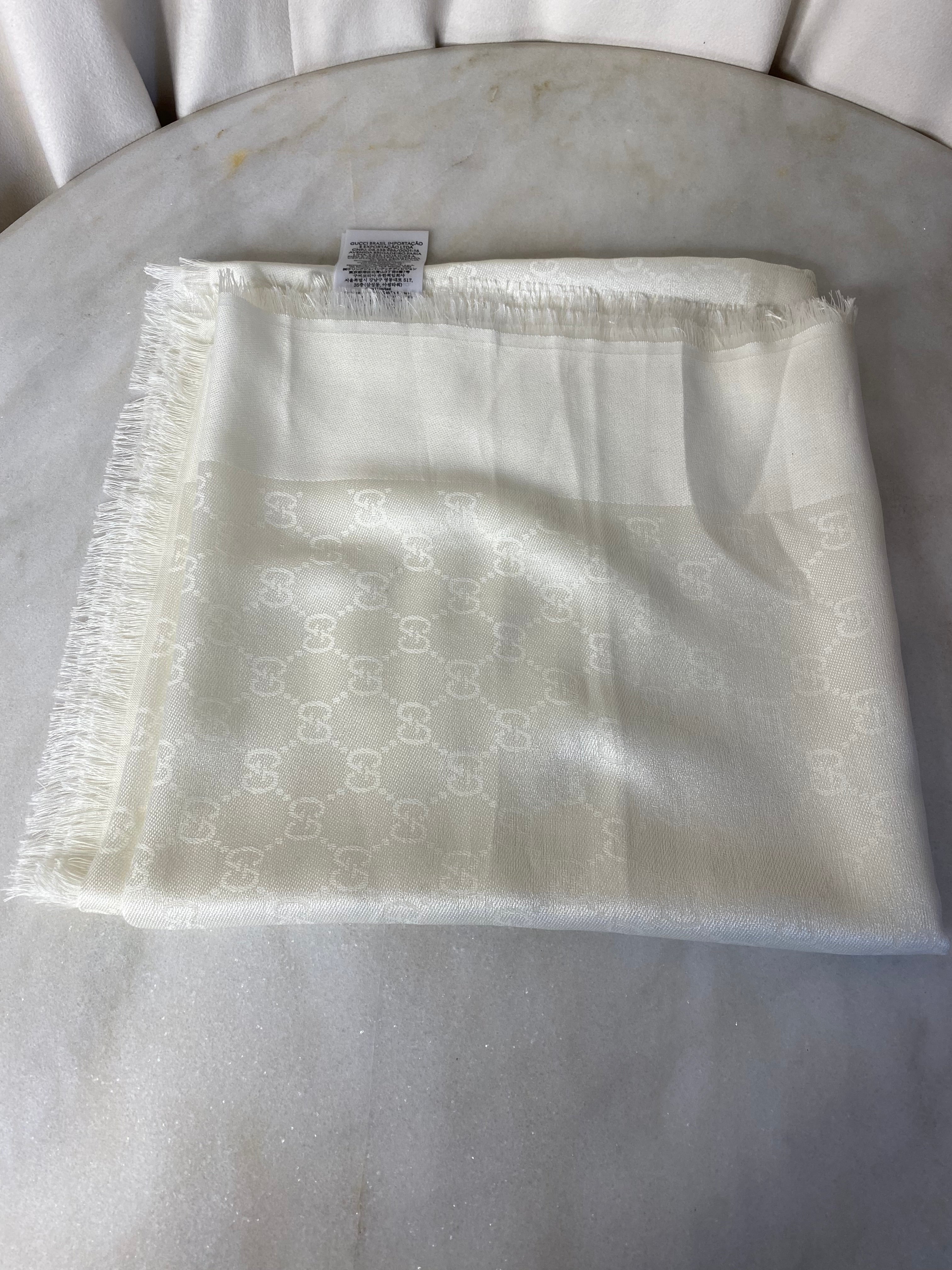 Gucci White GG Wool Scarf
