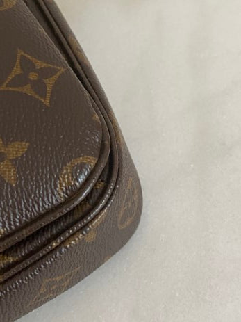 Louis Vuitton Monogram Pochette Metis