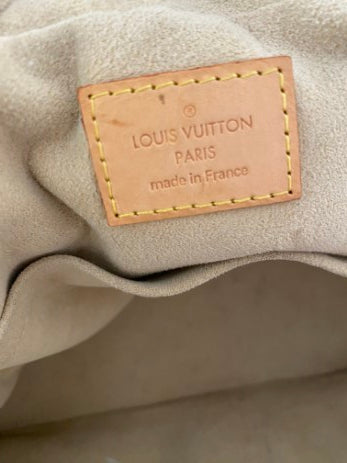 Louis Vuitton Monogram Manhattan Tote Bag