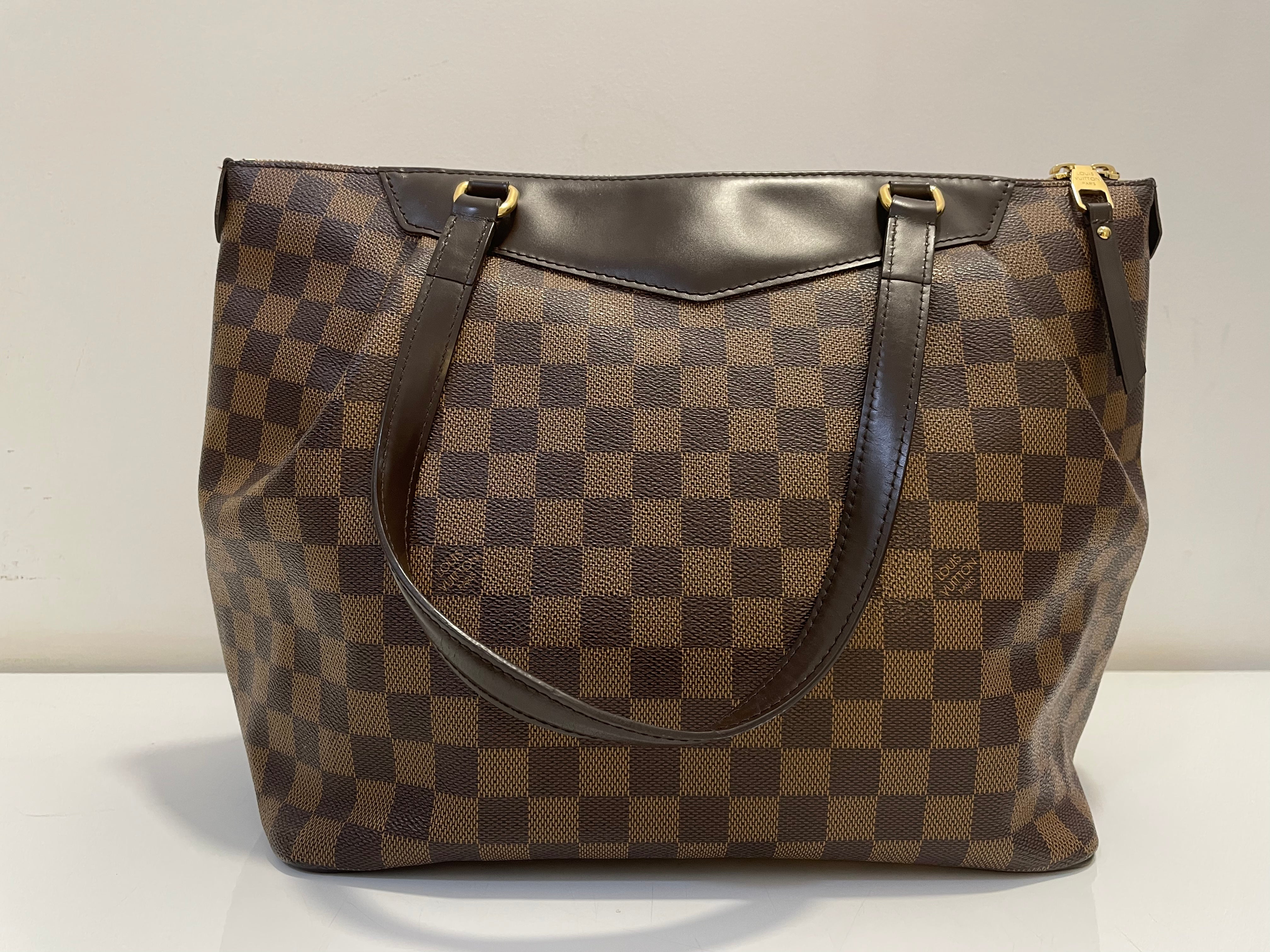 Louis Vuitton Westminster Ebene Shoulder Bag