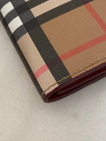 Burberry House Check Long Wallet