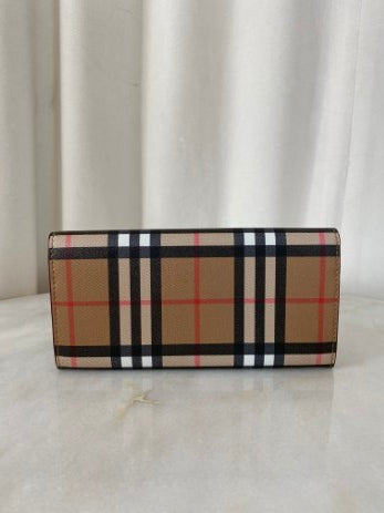 Burberry House Check Long Wallet