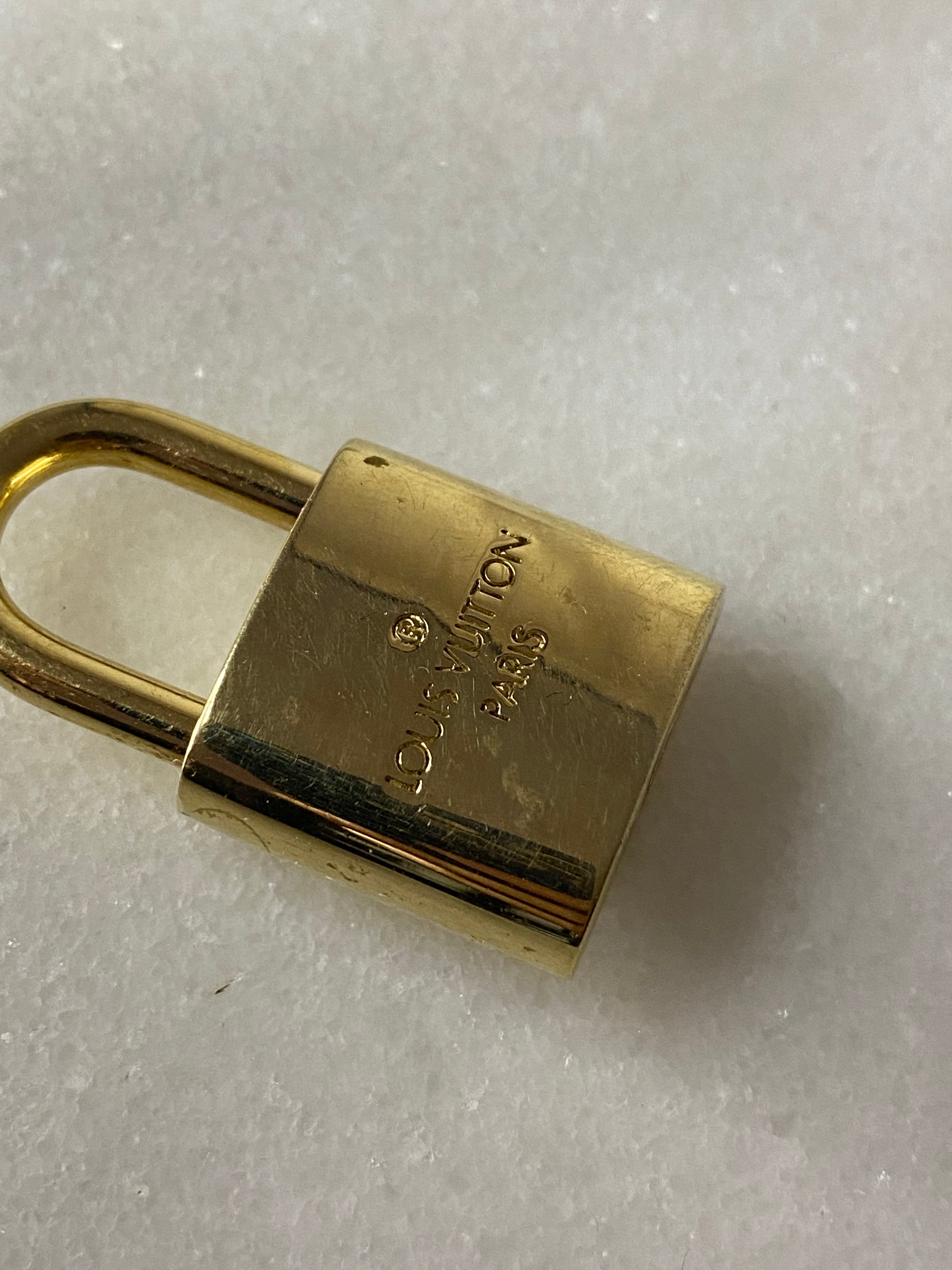 Louis Vuitton Lock and 2 Key