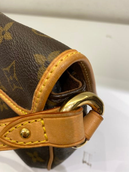 Louis Vuitton Monogram Tikal Hobo Bag