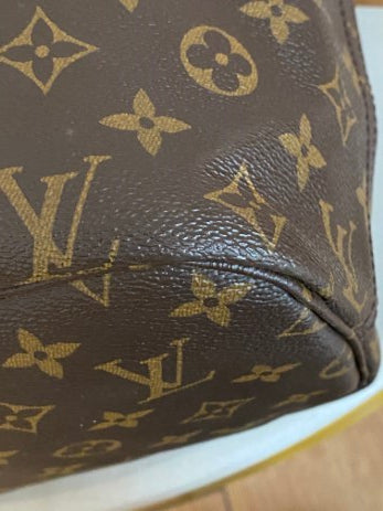 Louis Vuitton Monogram Neverfull Bag W/ Pochette