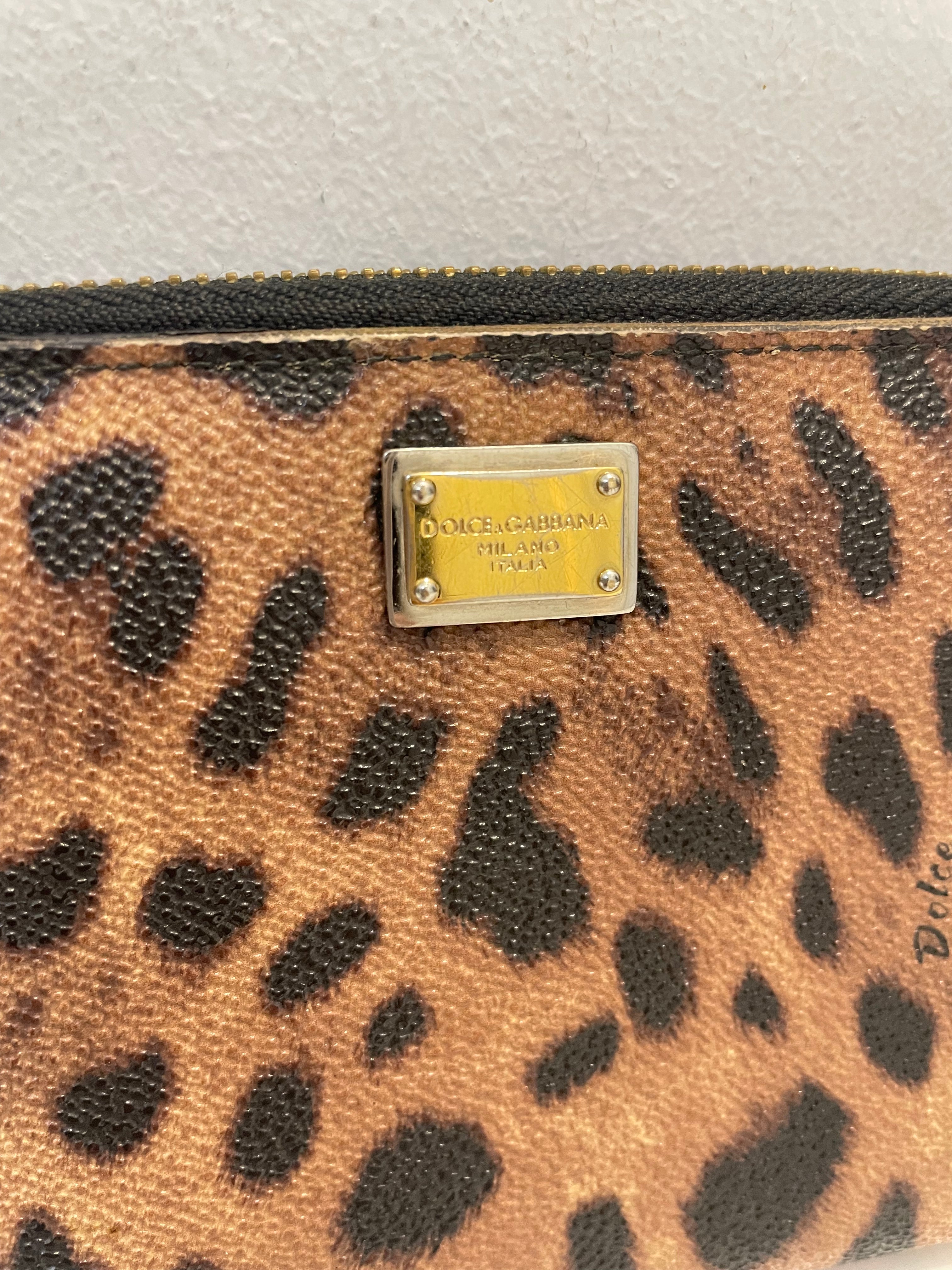 Dolce & Gabbana Leopard Long Zipper Wallet