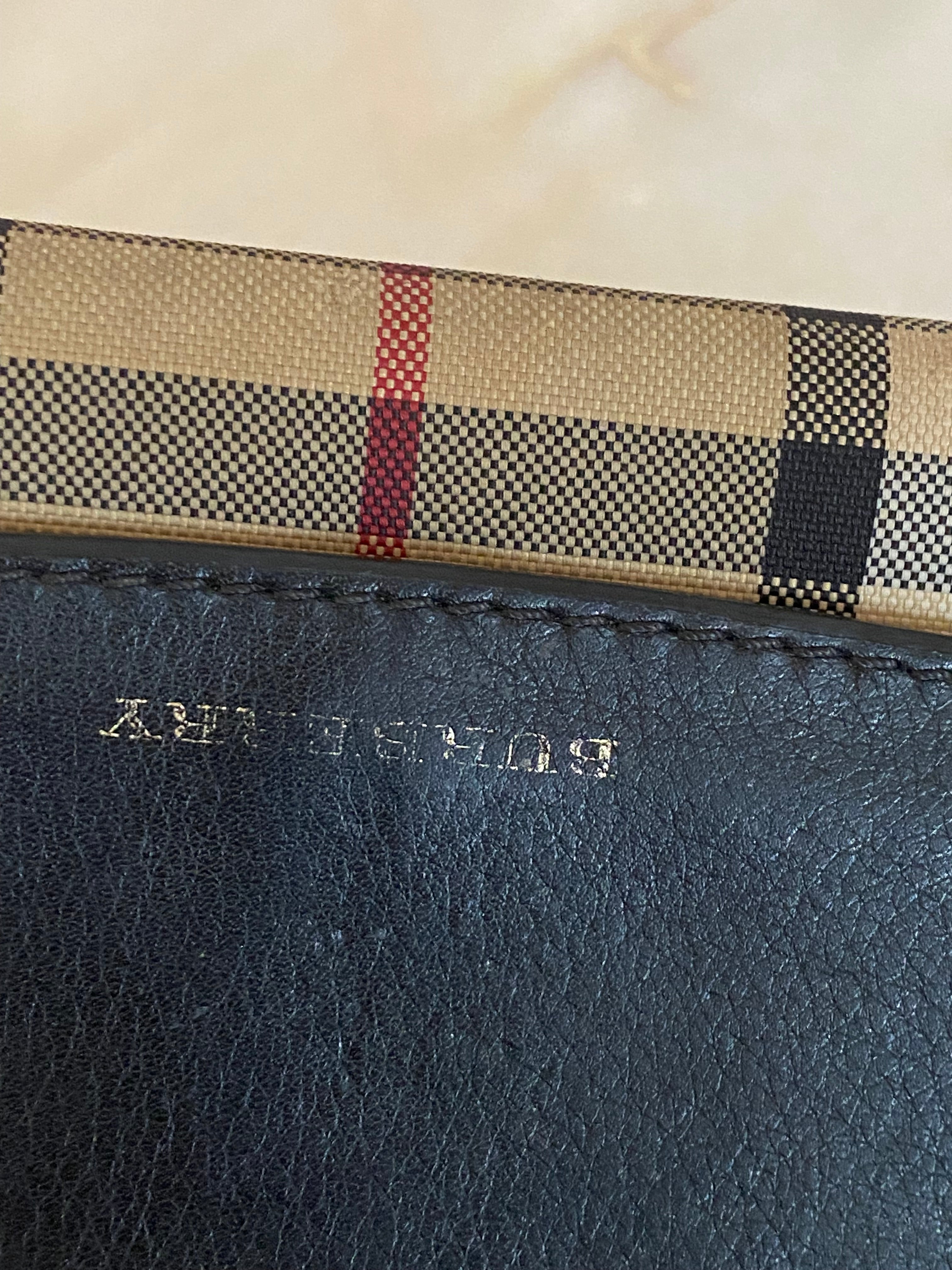 Burberry House Check Black Long Wallet