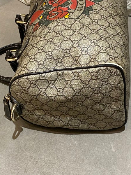 Gucci Bicolor GG Supreme Tattoo Print Joy Boston Medium Bag